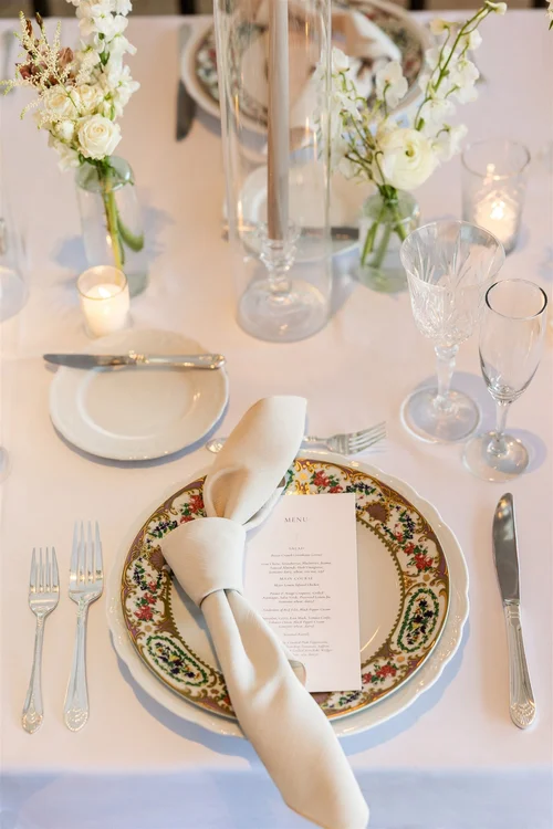 Black-tie wedding exit planned by Michigan Avenue Events